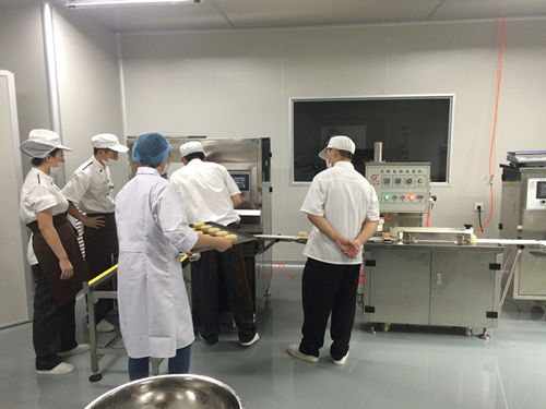 食品廠凈化車間裝修工程案例分享 裝飾材料的選用與實踐
